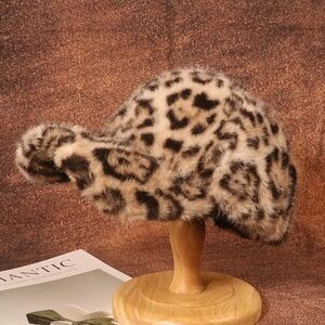 Leopard Print Faux Fur Hat